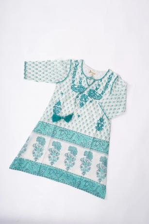 Maxi Magic: Styling Tips for Kanyah’s Flowing Dresses